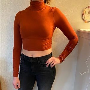 Ivy park workout crop with long sleeves